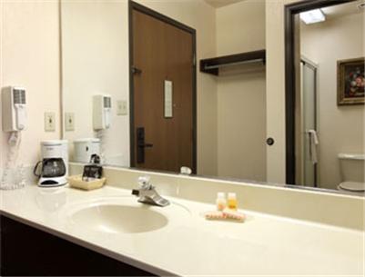 Howard Johnson Inn Nicholasville/Lexington Oda fotoğraf